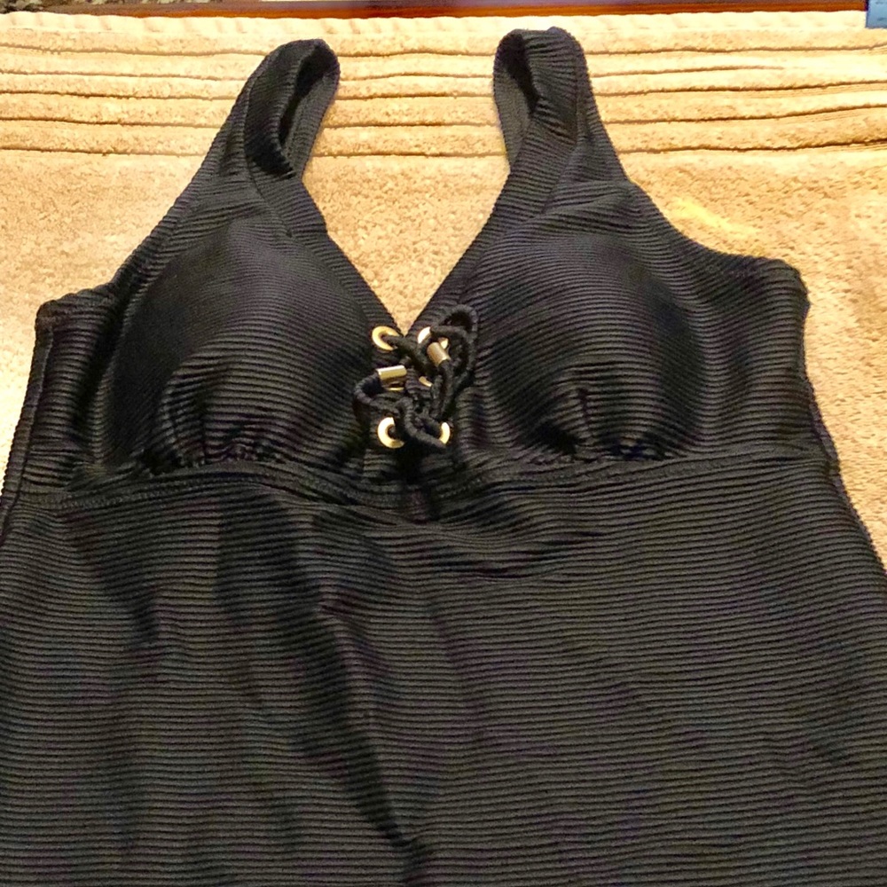 ***ONE DAY SALE*** NWOT Lands End Tankini